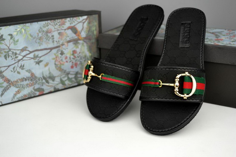 Gucci Men Slippers_118